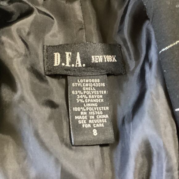 DFA New York Pinstripe Cropped Blazer - Picture 5 of 6